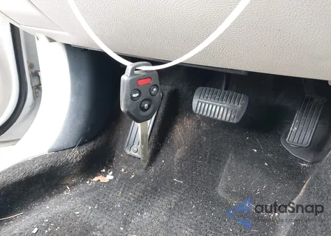 2014 Subaru Outback 2.5I Limited из США, поврежденный, VIN 4S4BRCNC1E3295579